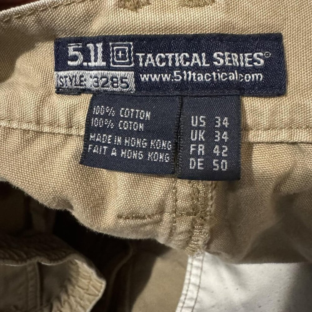 Men's Cargo Shorts - Khaki - Picture 4 of 10